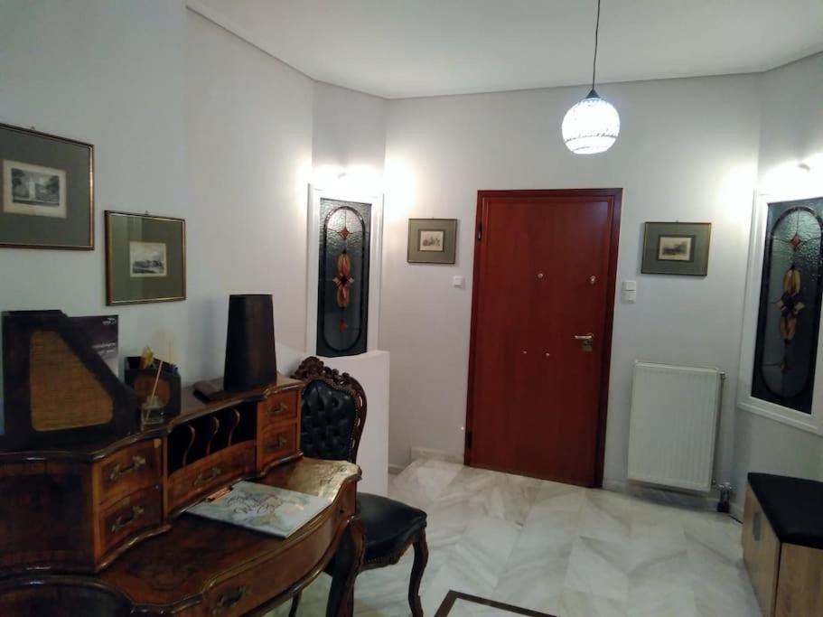 La Maison De Catherine Volos Exterior photo